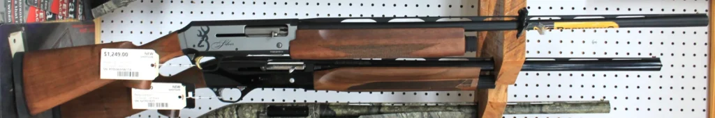 BROWNING SILVER FIELD 20 GAUGE 28 INCH SEMI AUTO SHOTGUN