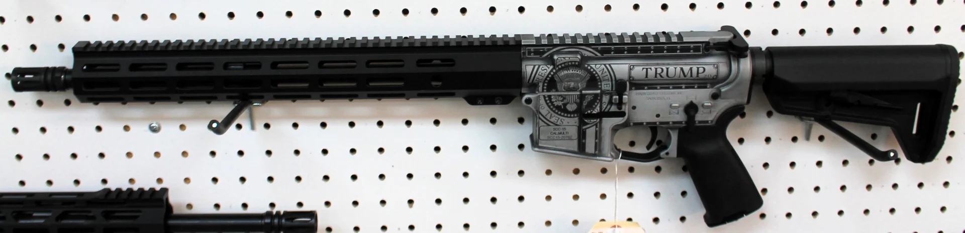 SHARK COAST TRUMP 2.0 AR15 RIFLE 5.56 16 INCH BARREL DISTRESSED SILVER BLACK
